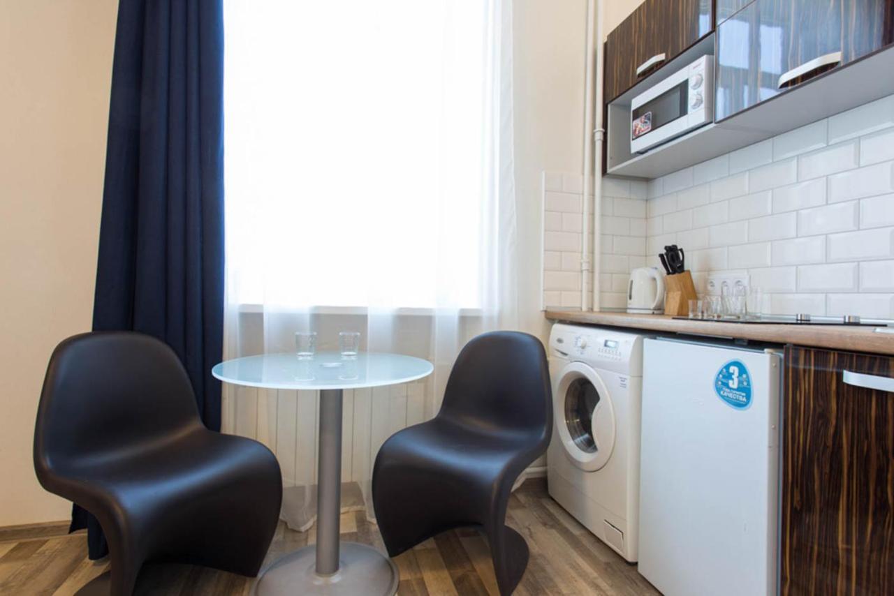 Studio Apartment In The Heart Of Kharkiv - Darvina Str. 17/2 Esterno foto